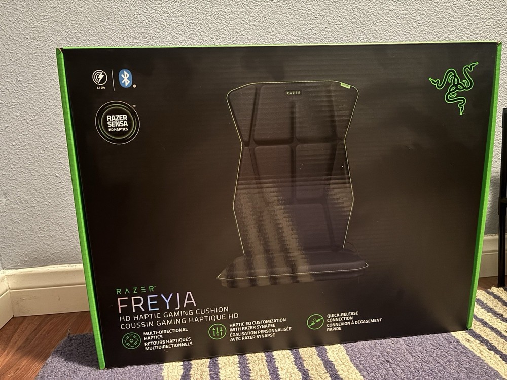 Razer Freyja HD Haptic Gaming Cushion Multi-Platform Black