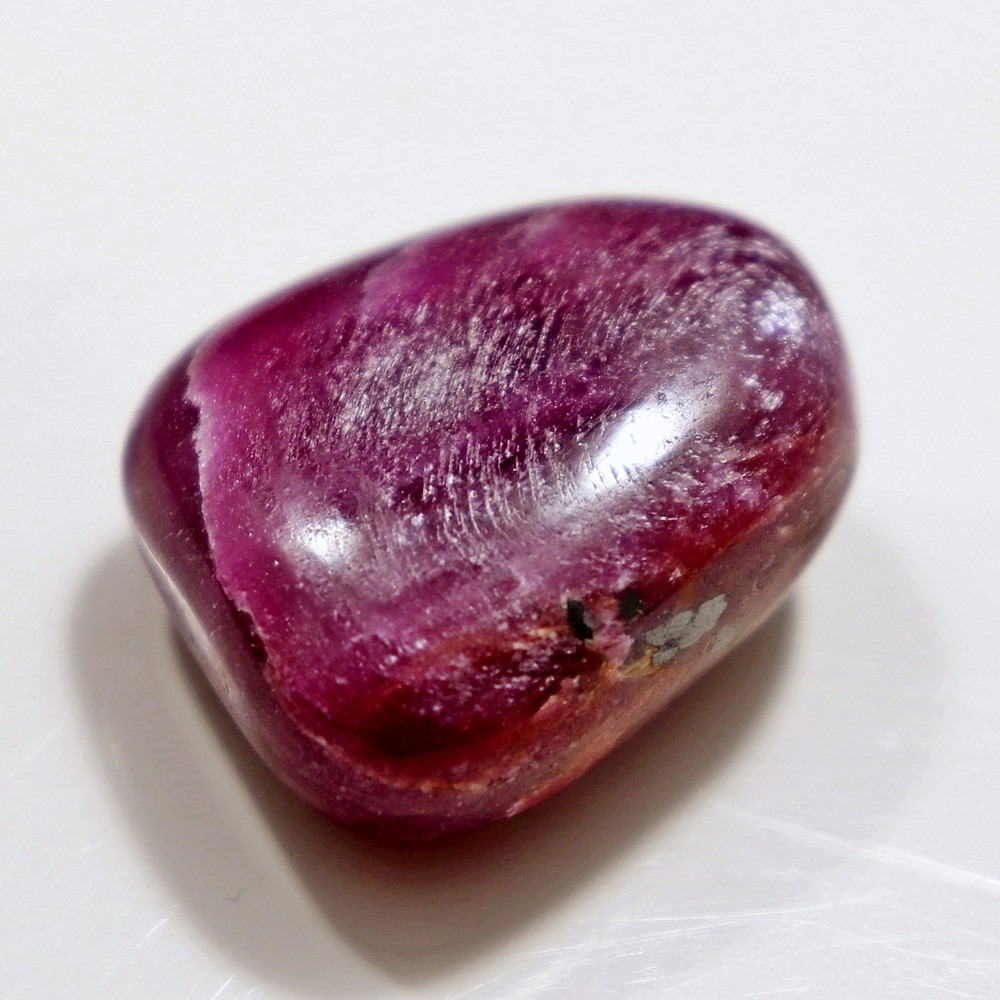 Tumbled Stone: Ruby, Red Corundum from India, Fluorescent (RUB52)