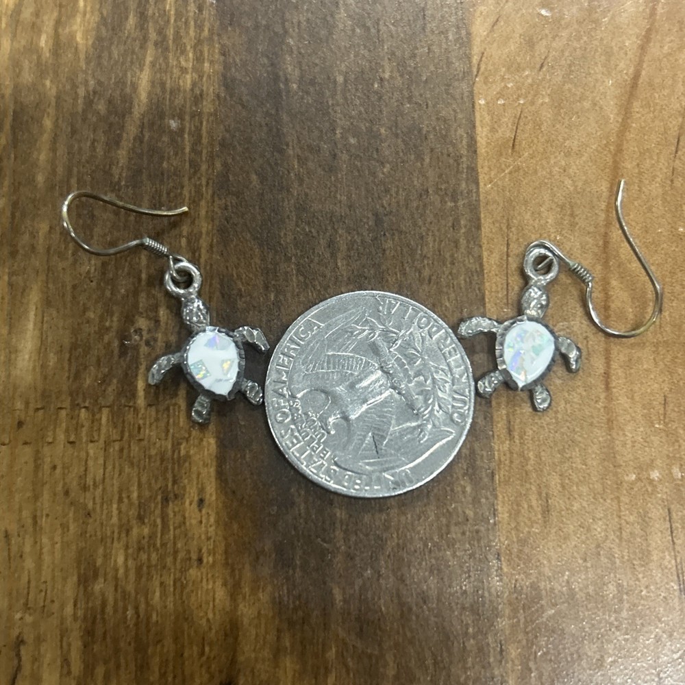 Mexican 950 Silver Turtle Dangle Earrings 2.19 Grams