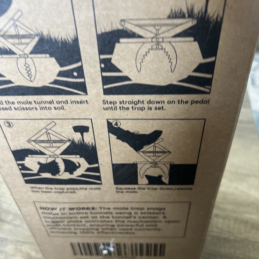 Poiaflex Scissor Mole Traps Open Box