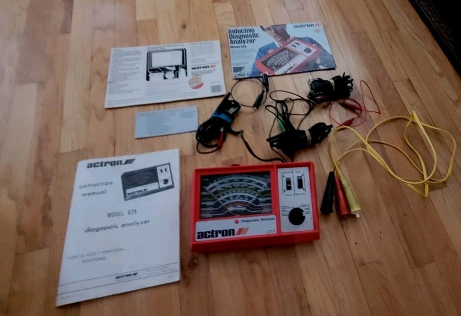 Vintage ACTRON Inductive Diagnostic Analyzer Model 628 with Box.