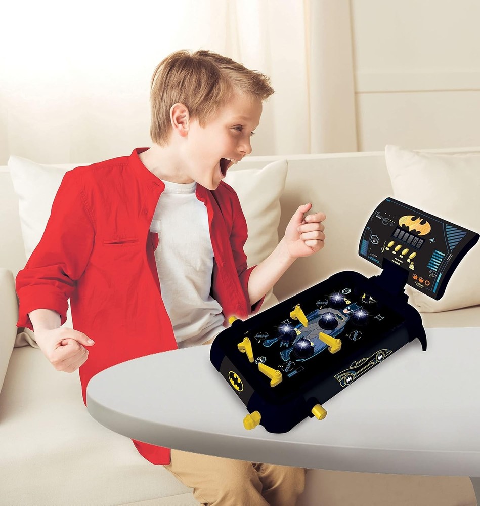 Ultimate Batman Pinball Machine - 4 Games, Digital Score & Luminous Obstacles