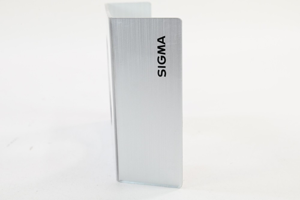 Sigma Lens Display Stand -Silver- 4"X5" #G758