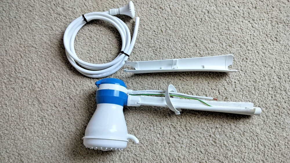 Electric Shower Head Tankless Instant Hot Water Heater 3 Temperature Adjustable