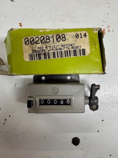 MSC 00208108 5 Digit Ratchet Counter pushbutton reset