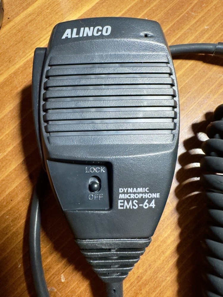New Alinco EMS64 dynamic 8-pin hand microphone