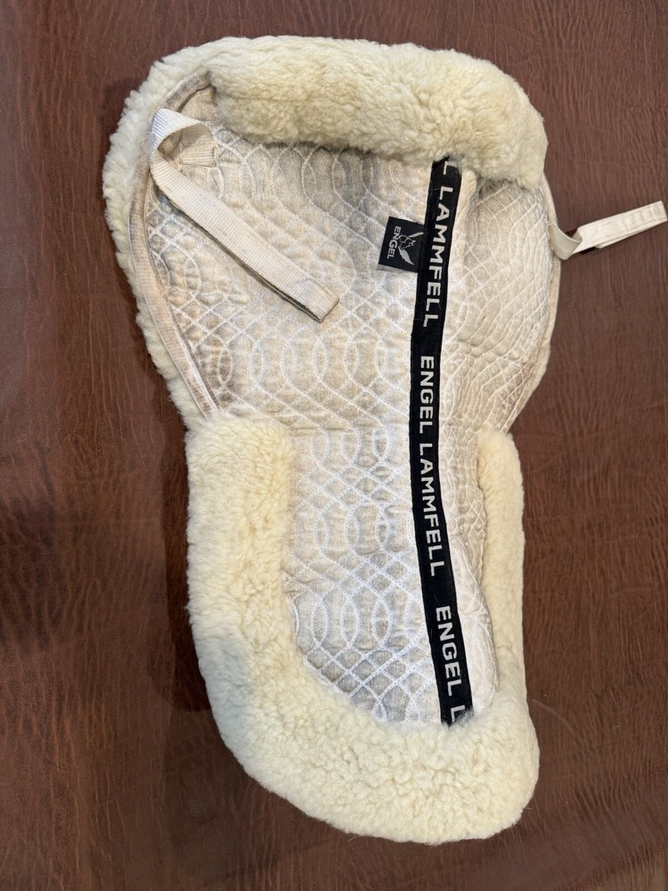 Engel Sheepskin Half Pad Saddle Pad Medium - Gently Used