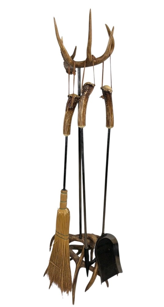 Antler Fireplace Tool Set Includes Three Fireplace Tools *READ*