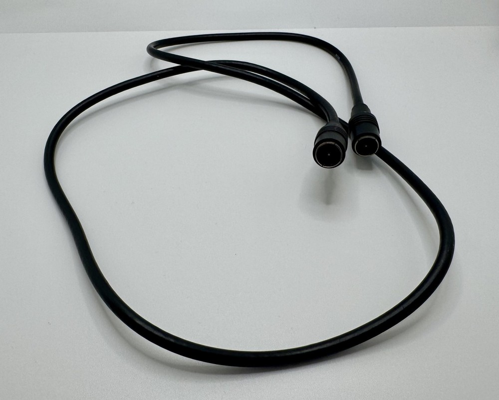 Data Cord Round Barrel Power Lead Black