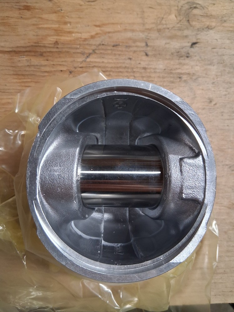Cummins replacement 4B 6B 4BT 6BT piston 3907163