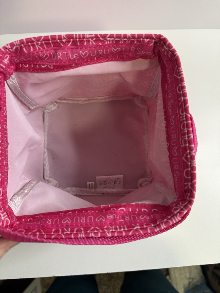 Thirty-One Insulated Lunch Bag Pink Heart Print Handle Rectangular Polyester.