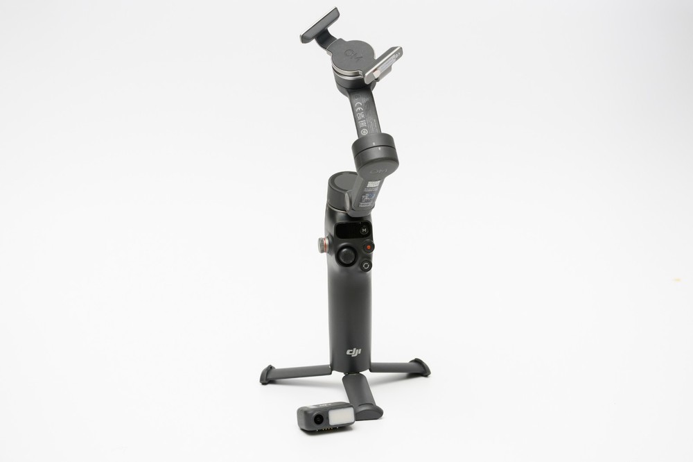 DJI Osmo Mobile 7P Gimbal Stabilizer 3-Axis Foldable Smartphone Android iPhone