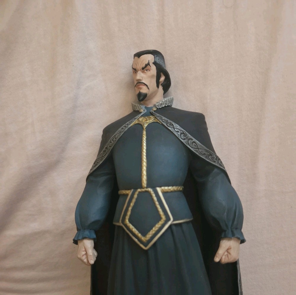 Marvel DOCTOR STRANGE 1602 Statue Diamond Select