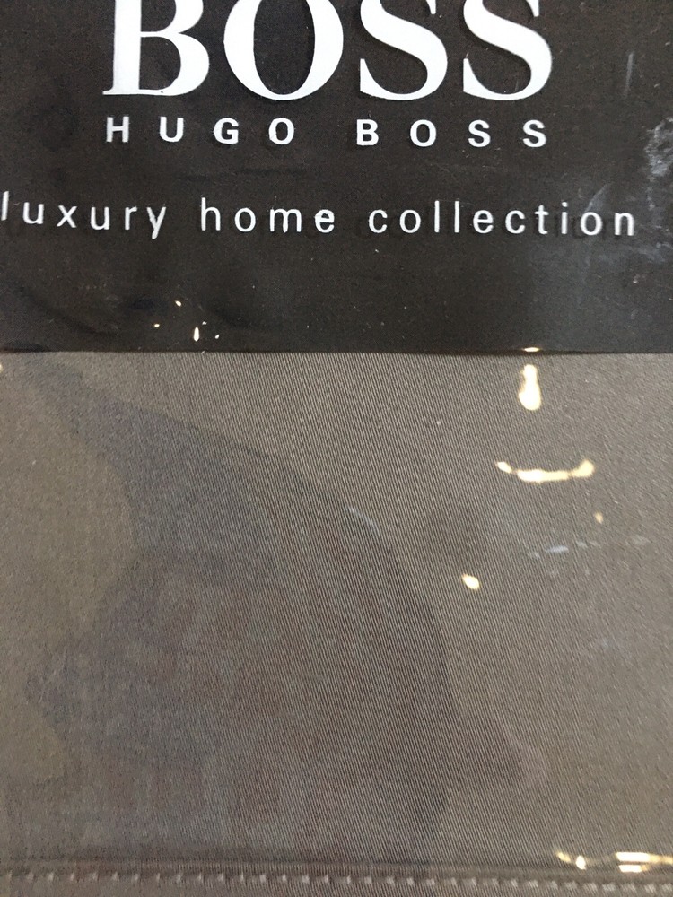 HUGH BOSS CLASSIQUES MINK 2pc STANDARD PILLOWCASES NIP BEAUTIFUL