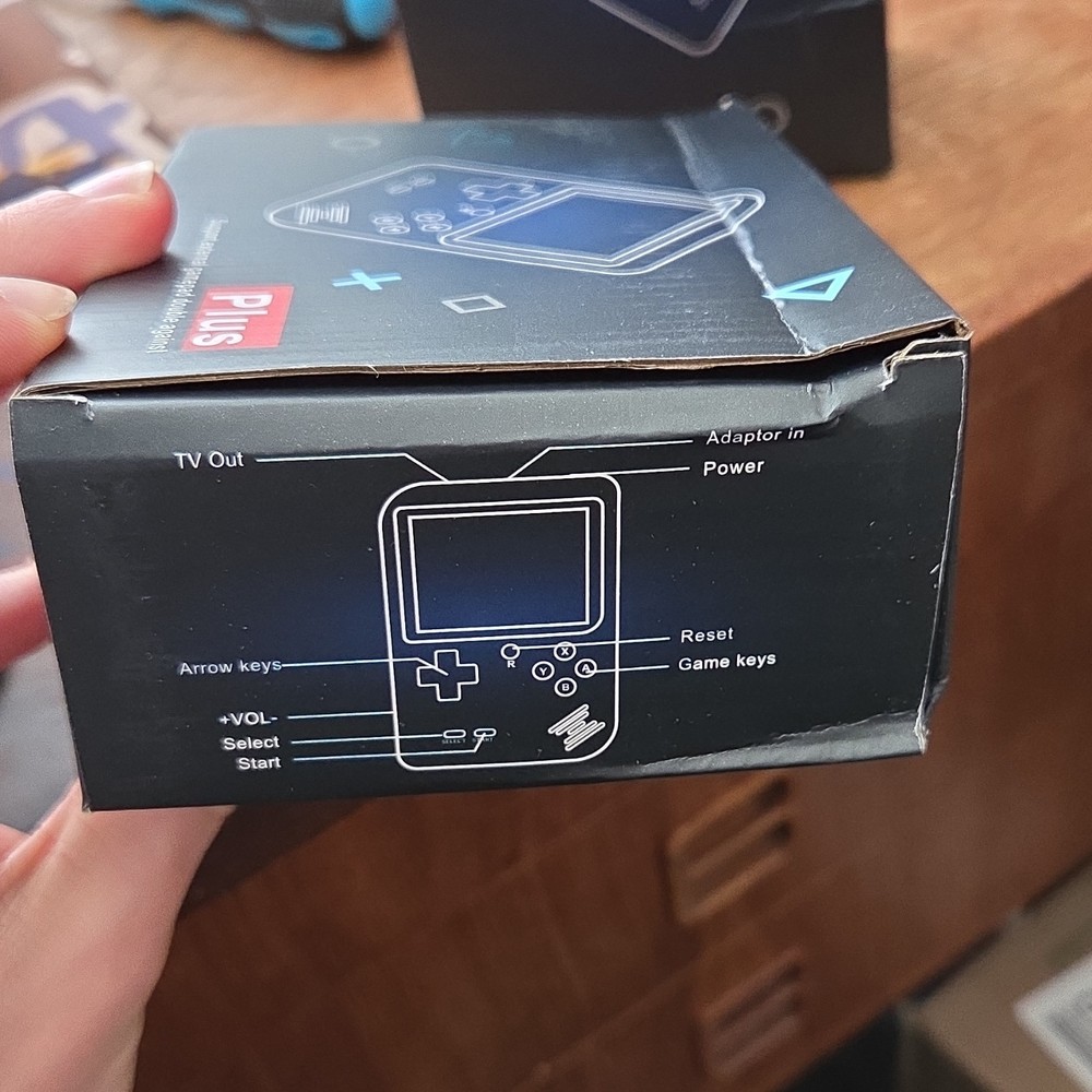 Plus Handheld game box Rechargeable Battery Backlit Display TV Output