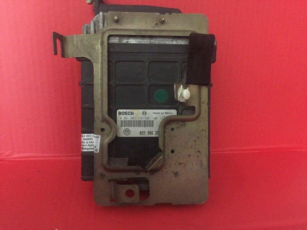 NY413-4 OEM 96 VOLKSWAGEN JETTA ENGINE CONTROL COMPUTER MODULE ECM ECU