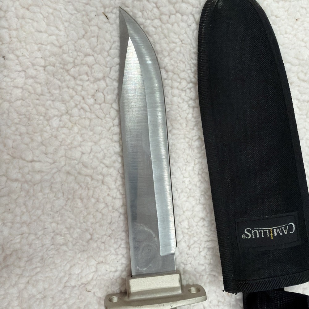 Cammilus Survival Fixed blade knife With Fire Starter Enclosed