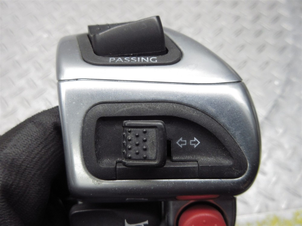 2008 06-08 Piaggio MP3 Scooter 250CC Left Switch Handlebar Control Light Horn