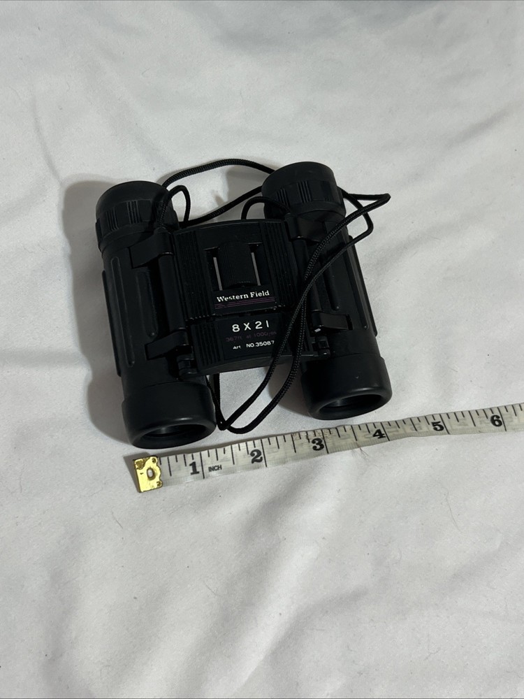 Binoculars With Case Western Field 4 Inches