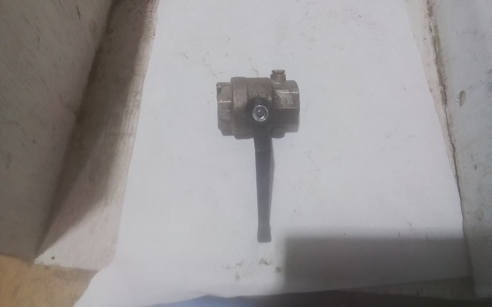 COMBU 1-1/2'' 600 CWP (I11B)