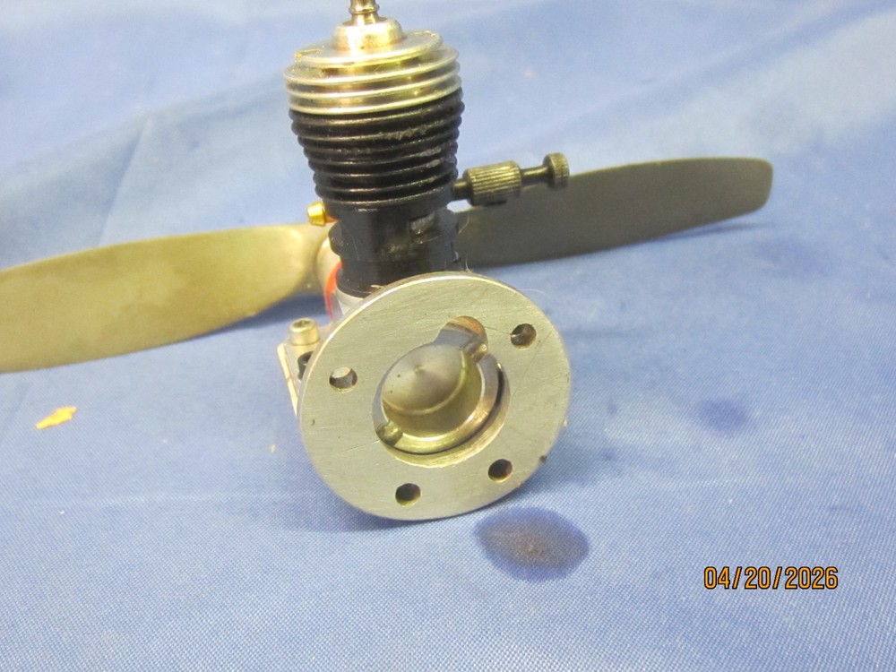 COX TD .049 2 STROKE GLOW ENGINE, USED