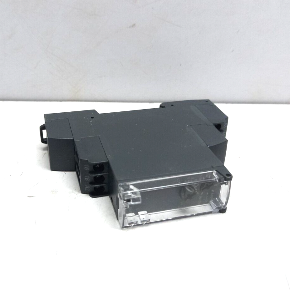 Schneider Telemecanique RE17RAMU On Delay Timer