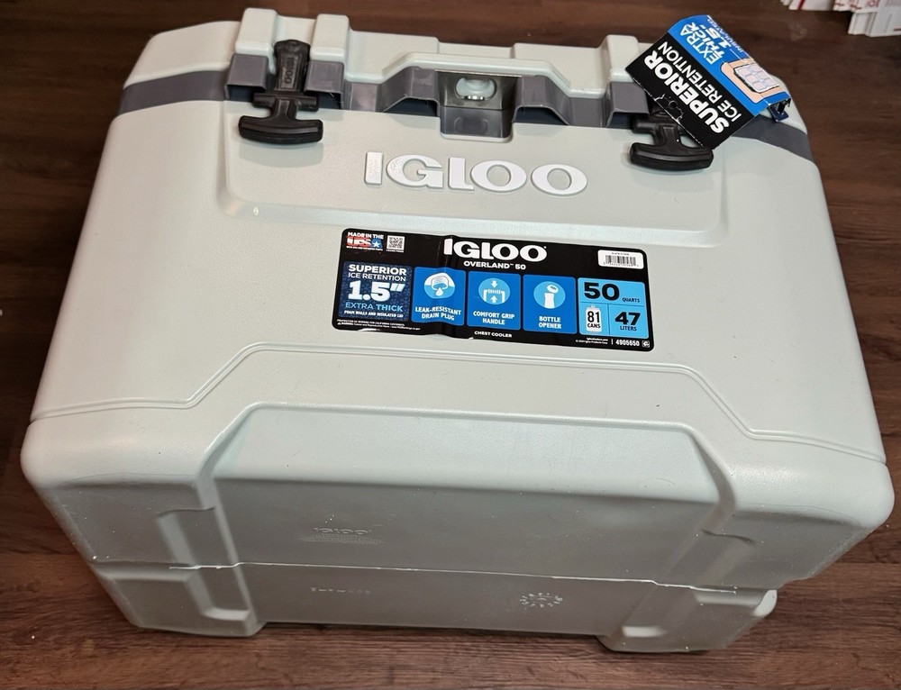 igloo overland 50qt ice chest cooler.