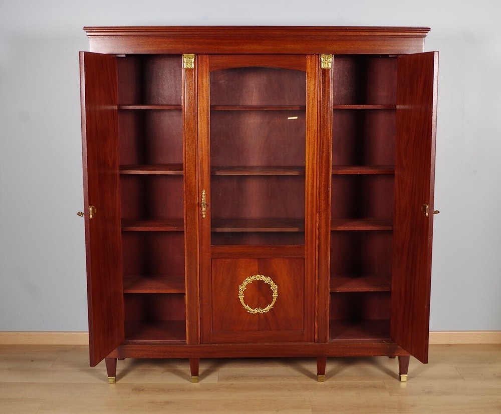 Empire style library, Return from Egypt