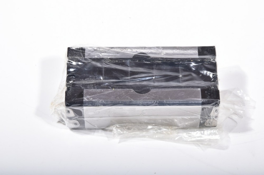 REXROTH R162331320 Roller Carriage - MINT CONDITION