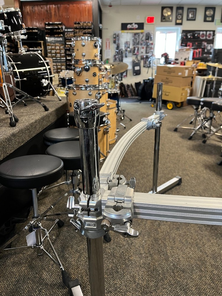 PEARL ICON THREE SIDED DRUM RACK