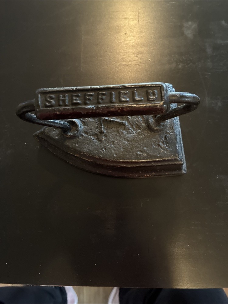 Sheffield Cast Iron Iron Number Seven