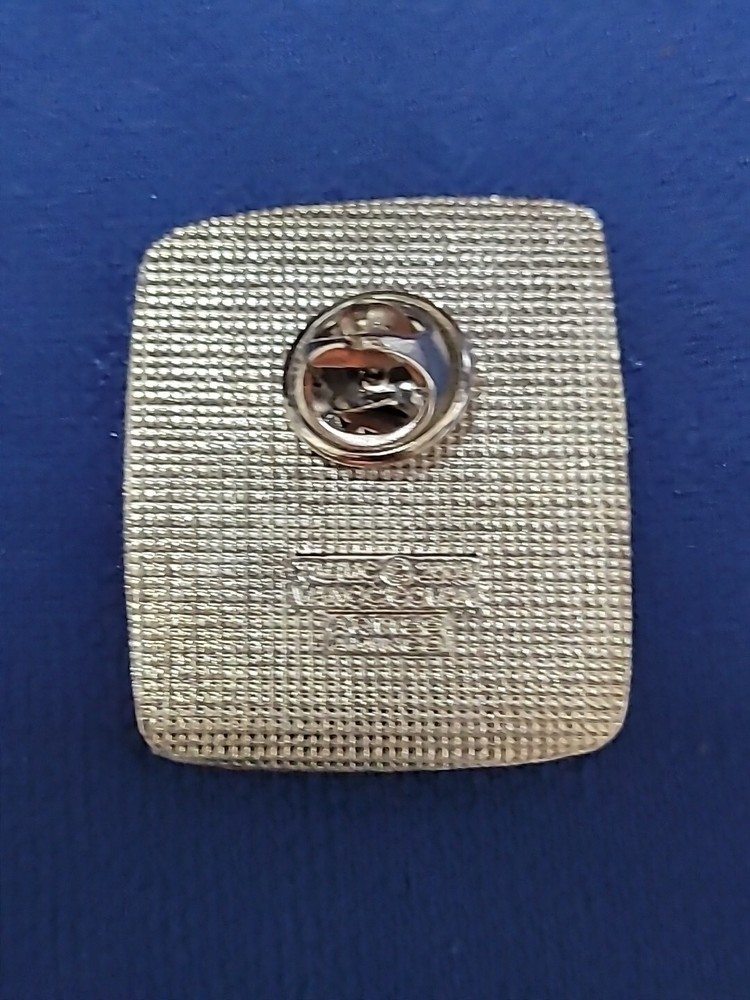 2010 VANCOUVER MANITOBA OLYMPIC PIN
