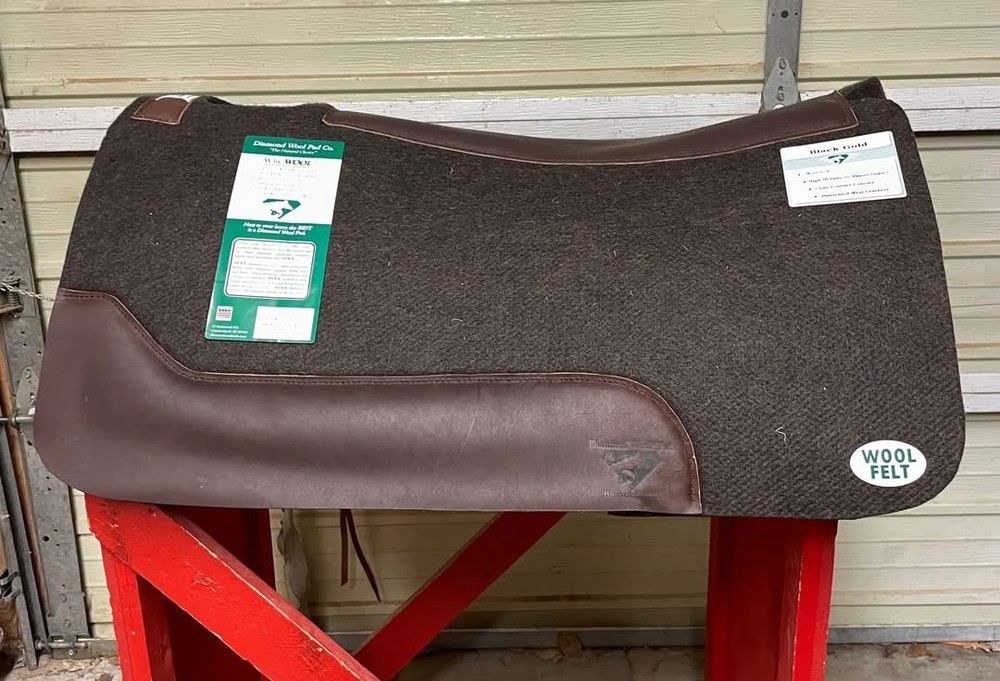 Diamond Wool Black Gold Saddle Pad
