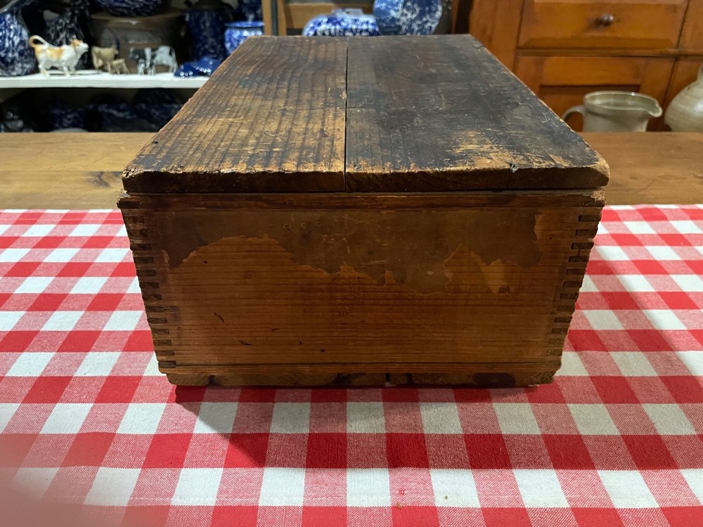 Antique FRANK SIDDALLS SOAP Box