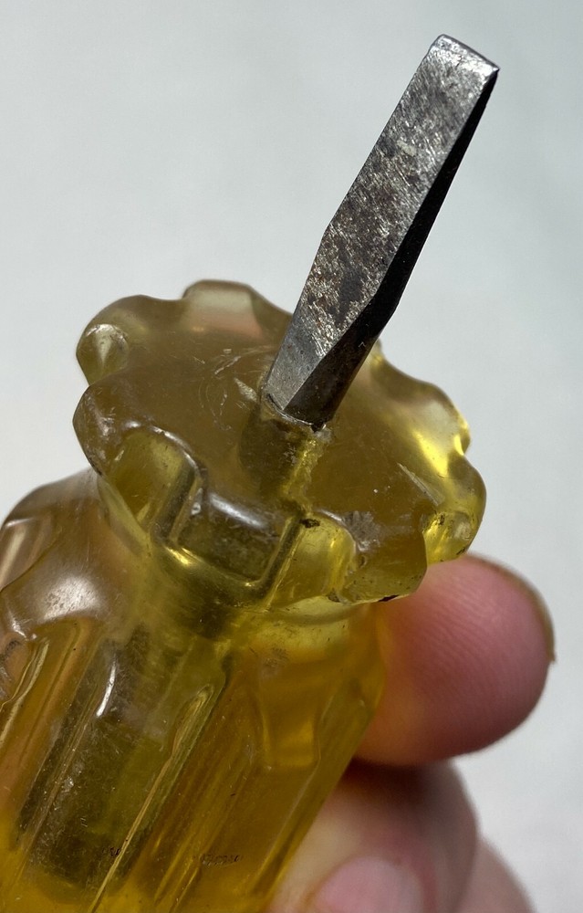 Vintage HP TOOL Slotted Flat Tip Clear Stubby Screwdriver Tool