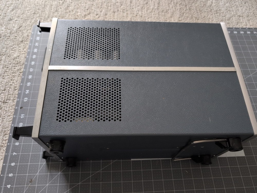 HP Hewlett Packard 1202A OSCILLOSCOPE (powers on *BUT READ DESCRIPTION*) #ENGR