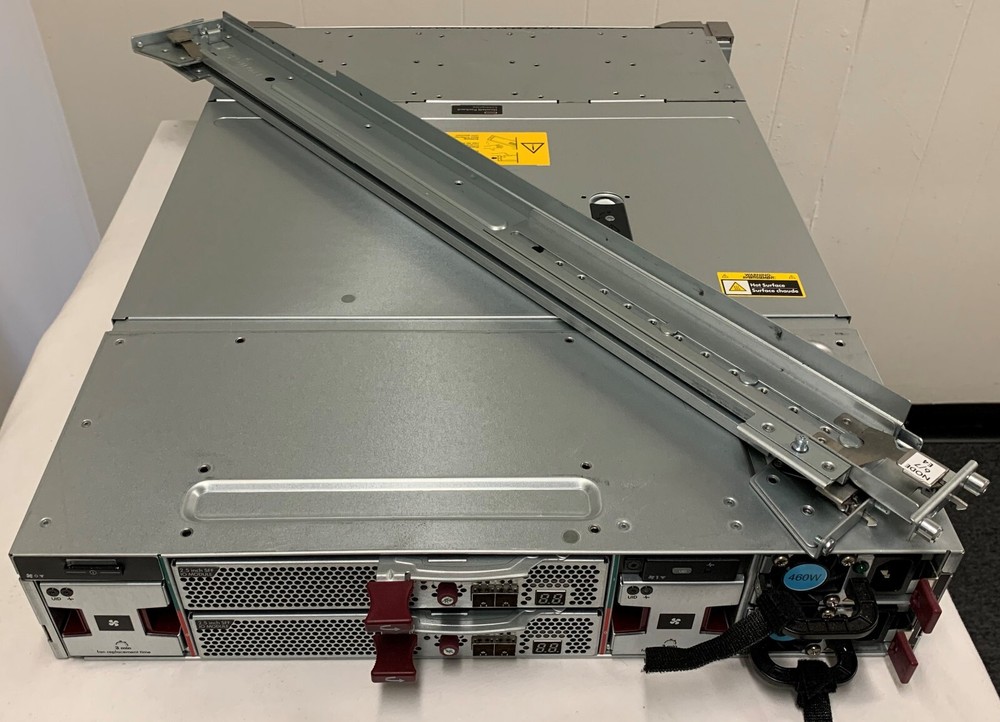 HPE 3PAR StoreServ 20000 Disk Array Enclosure E7Y15-63002, 2x P/S and RM