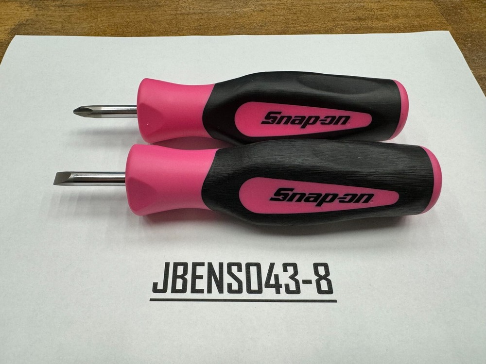 Snap-on Tools NEW RARE PINK 2pc Soft Grip Instinct Handle Stubby Screwdriver Set