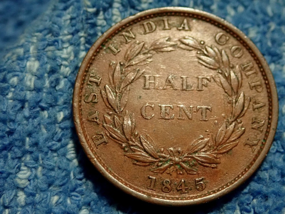 STRAITS SETTLEMENTS: SCARCE GRADE 1/2 CENT 1845 IN EXTREMELY FINE CONDITION!