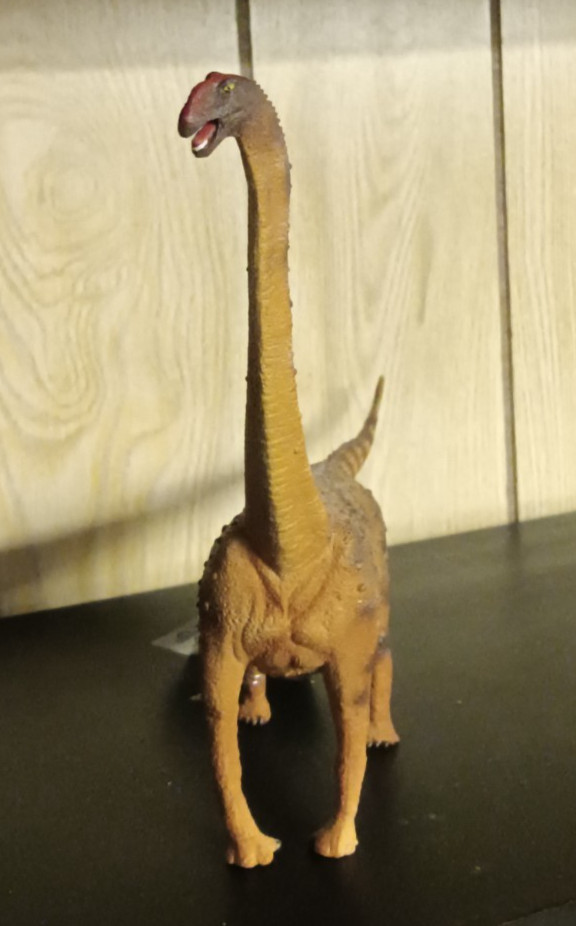 Collecta: retired Argentinosaurus (2012), retired Mapusaurus (2012)