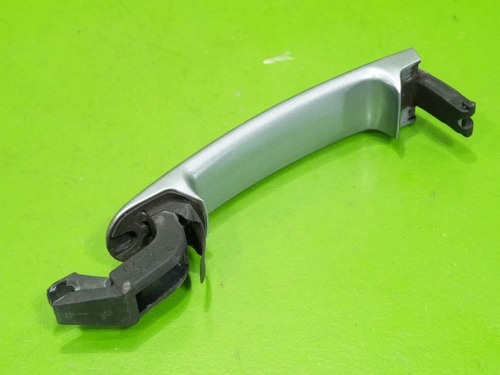 00-06 Audi TT OEM 3B0837207 exterior door handle pull silver left OR right