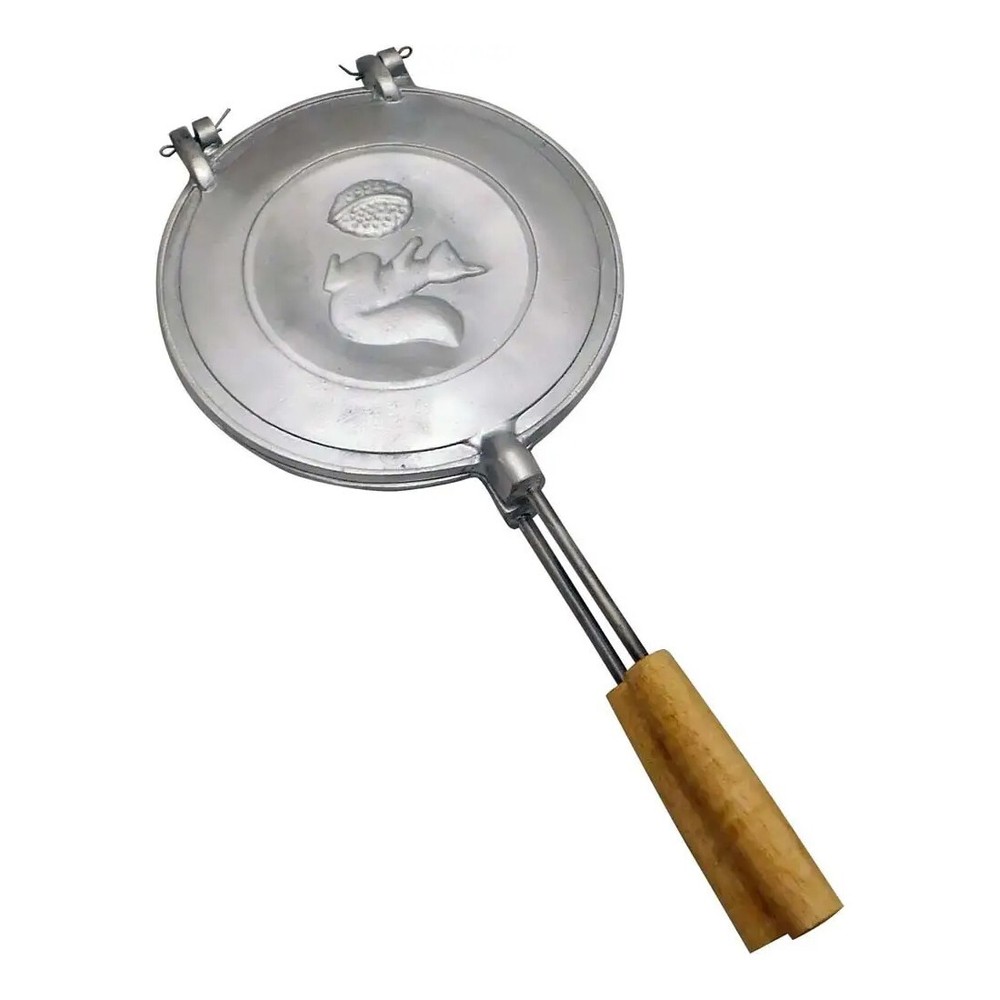 LARGE MOLD FOR BAKING NUTS AND SQUIRRELS (HAZELNUT) “SQUIRREL”