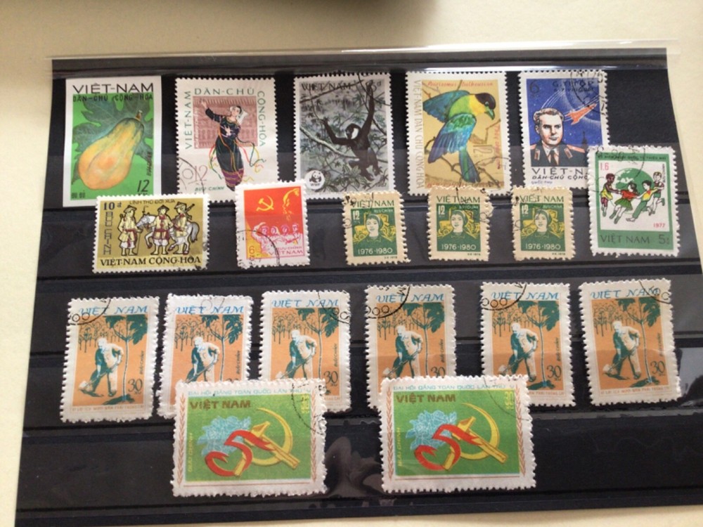 Vietnam mounted mint & used duplicated stamps A13982
