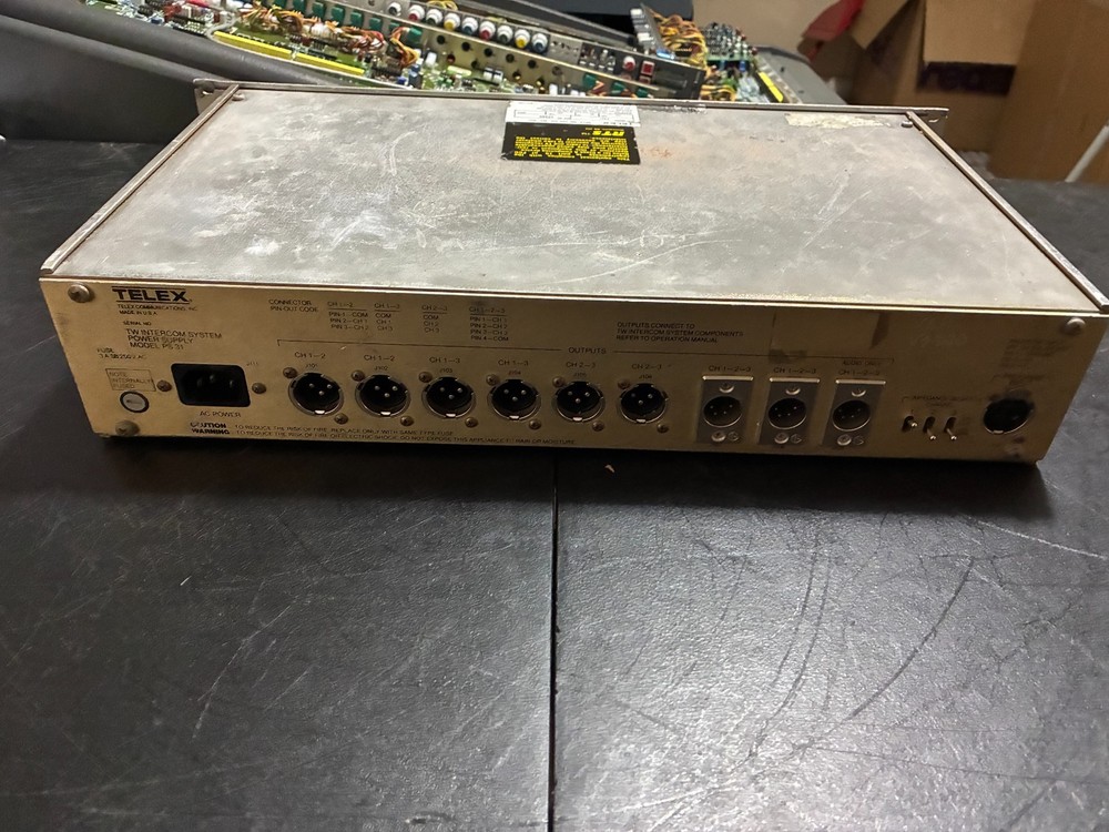 TELEX RTS TW INTERCOM SYSTEM POWER SUPPLY MODEL PS31