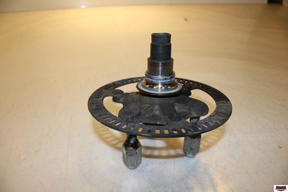 2013 Can-am Spyder St Front Right Hub 706201452