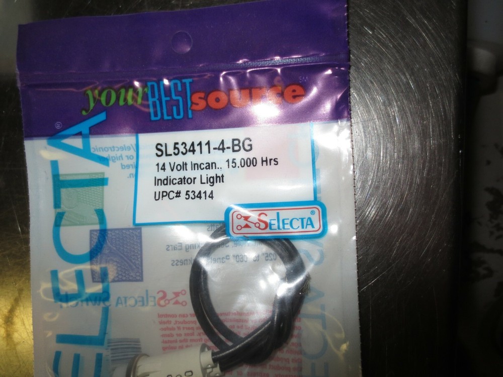 1 SL53411-4 Selecta, White Raised Indicator Light, 14 Volt, Panel Mount 1/2"