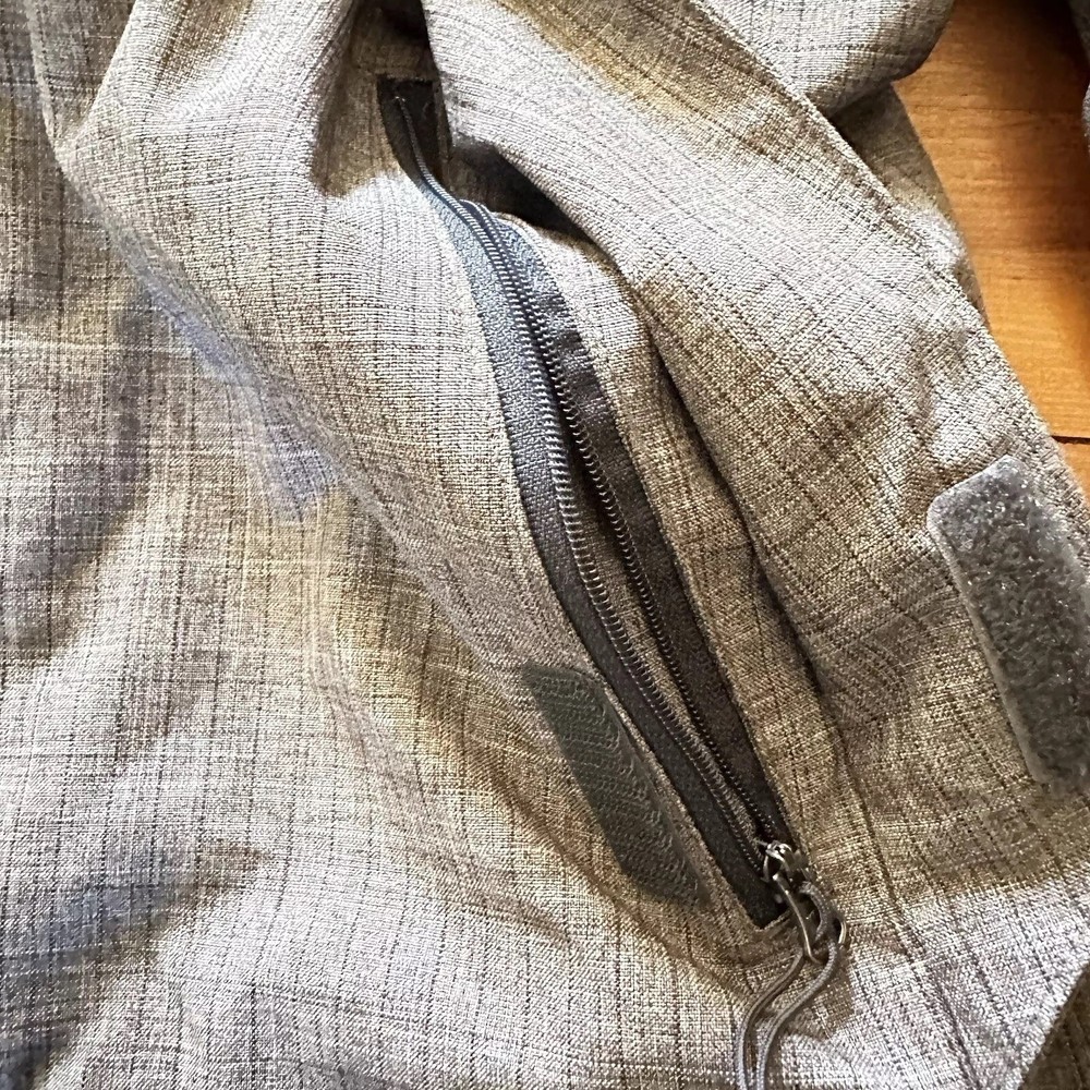 SOLARIS MENS Active ,athletic Rain Jacket Medium Color Gray