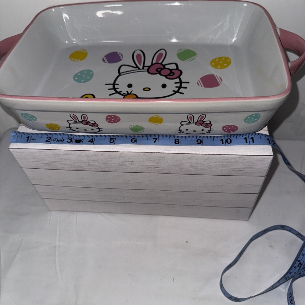 Hello Kitty Sanrio Easter Bakeware Rectangular Baker New W/O Box