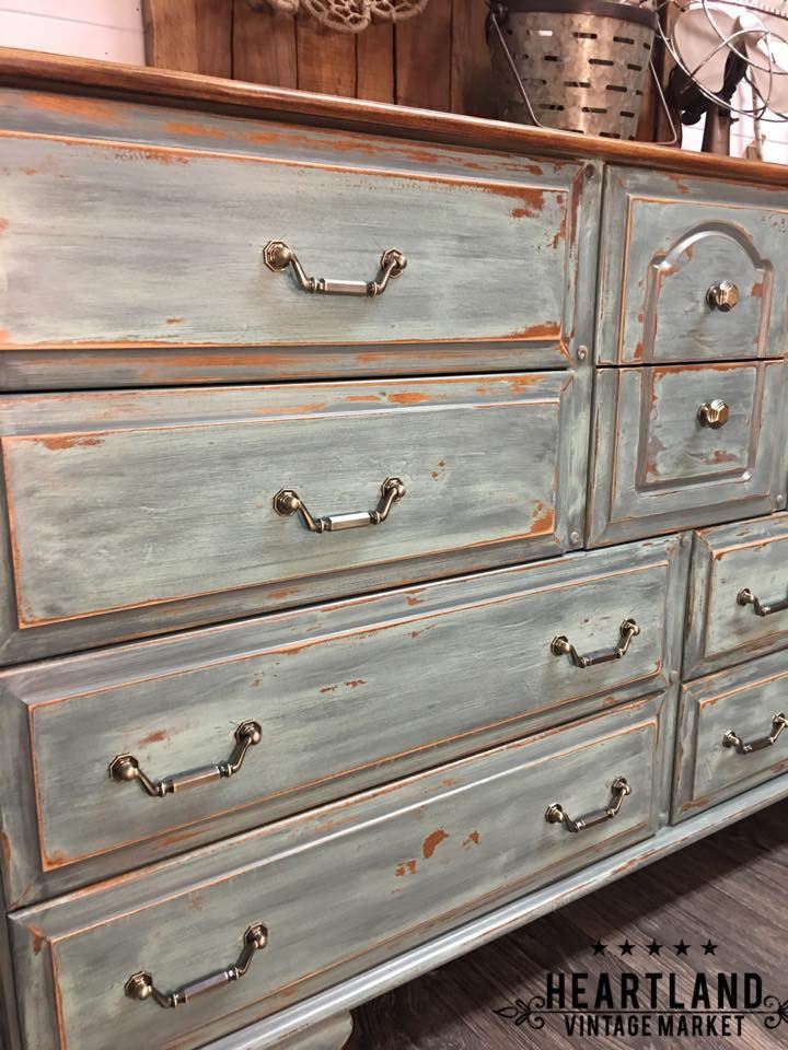 3-3/4" Bail Drop Pull Bronzed Antique