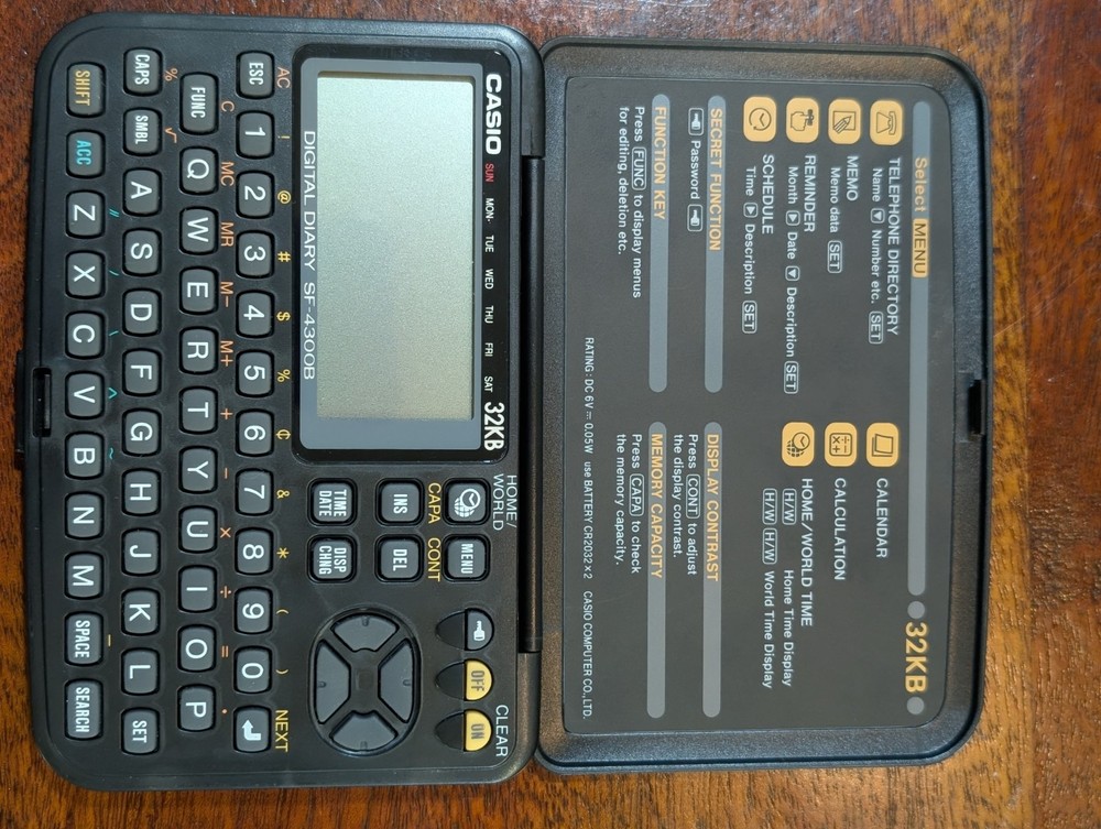 Casio Digital Diary SF-4300B 32KB Organizer Fully Functional Tested New Battery